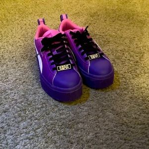 Pink & purple bratz doll puma’s , size 6 big girls / youth. Great condition
